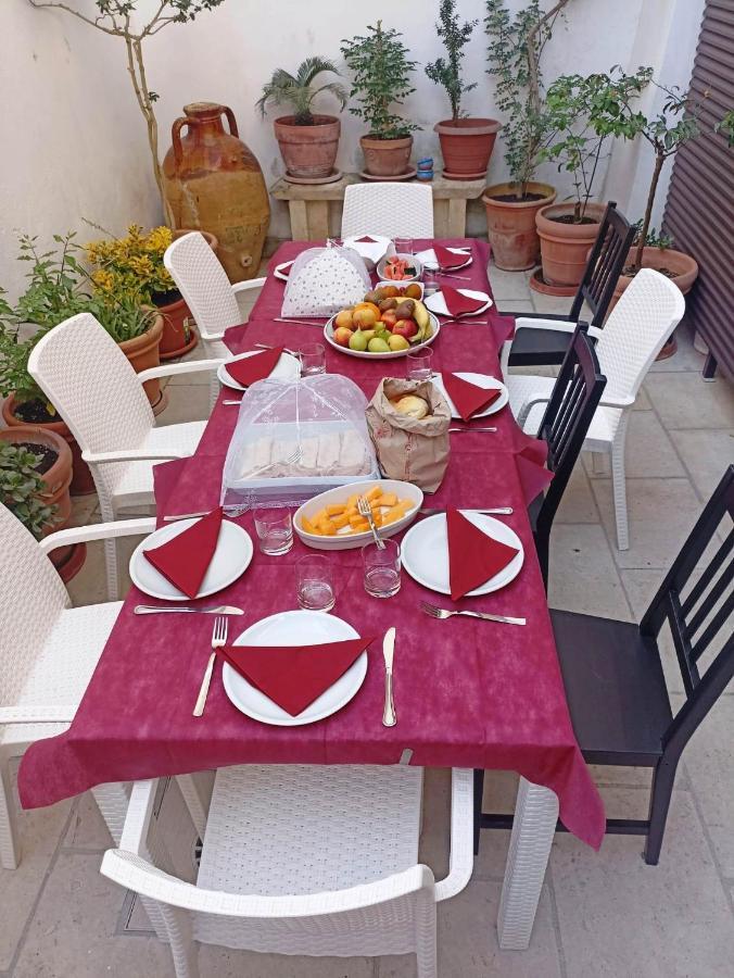B&B Residenza Pizziniaco Lecce Eksteriør billede