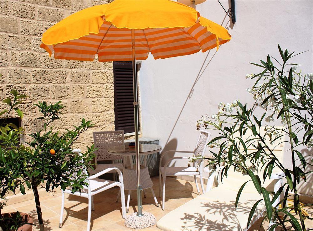 B&B Residenza Pizziniaco Lecce Eksteriør billede